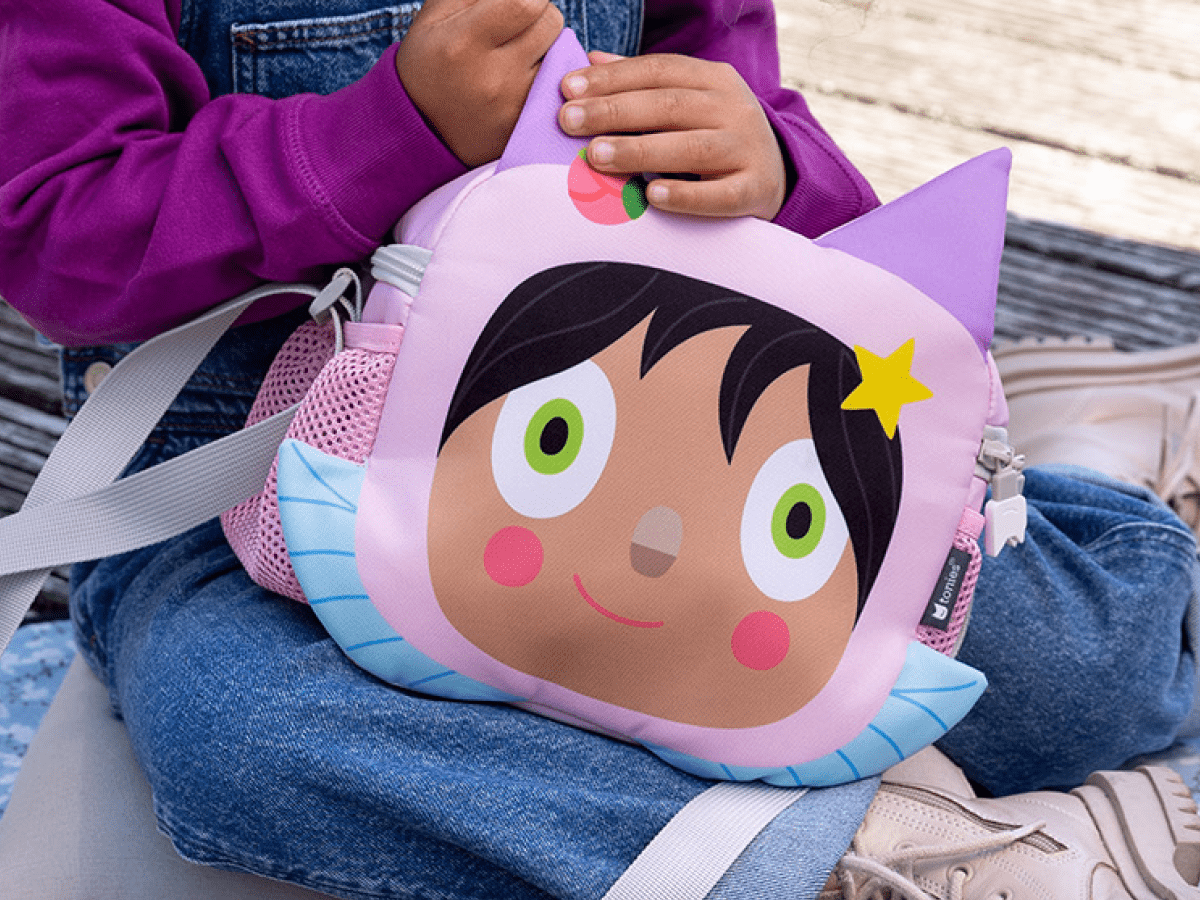 Child Holding Toniebox Character Bag - Fairy
