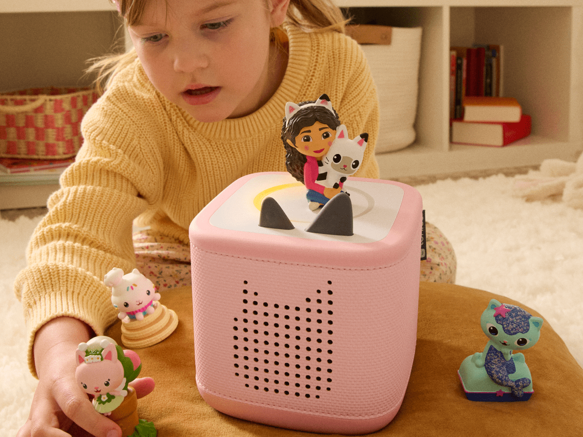 Child Playing With Gabby'S Dollhouse Tonie