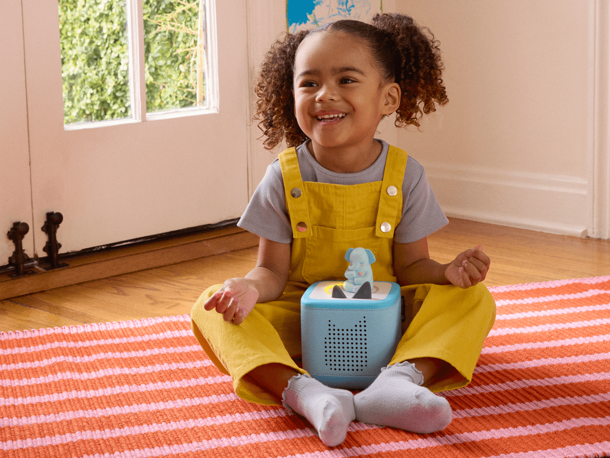 Child Playing With [Mindfulness- Affirmations With Greta The Elephant Tonie Audio Figurine And Toniebox 2