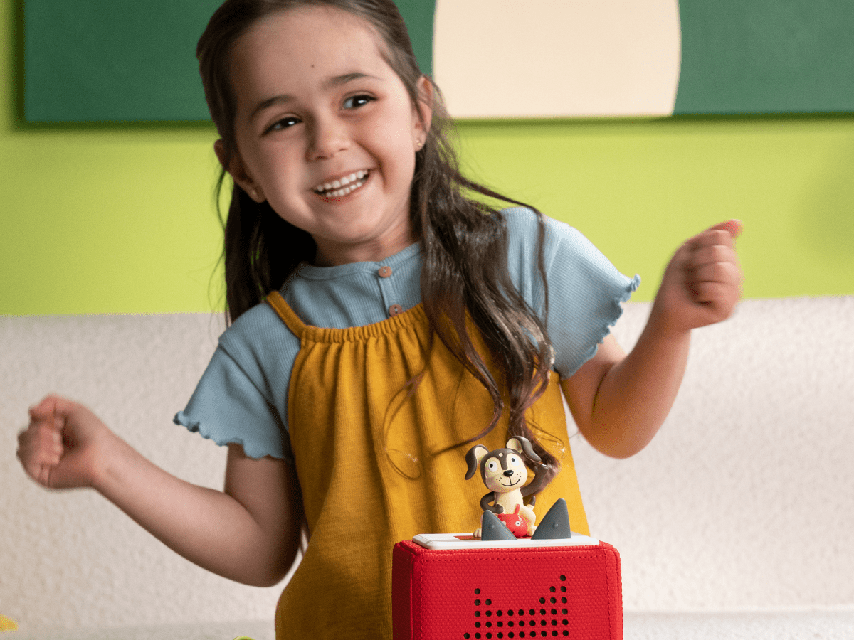 Child Playing With Favorite Children'S Songs: Playtime Songs Tonie