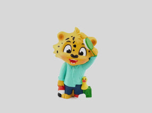 Leo's Day | 360 rotation image