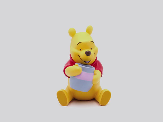 Winnie the Pooh | 360 rotation image